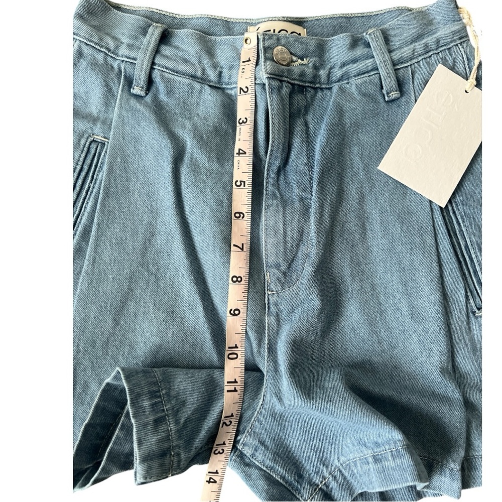 NWT Etica Anthropologie Ethereal Blue Max Pleated Denim Shorts Size 25 Reg. $128 - Picture 11 of 12